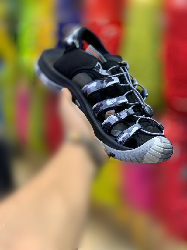 صندل آب نوردی جلو بسته سیکس-تن Six.Ten