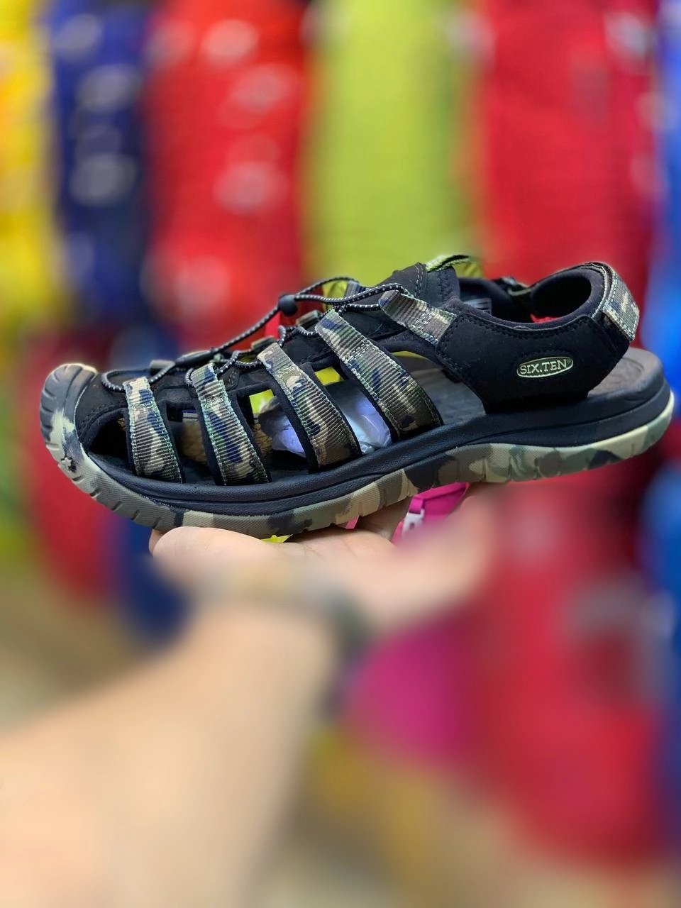 صندل طبیعت گردی جلو بسته سیکس-تن Six.Ten افتر آب نوردی افتر طبیعت گردی صندل آب نوردی