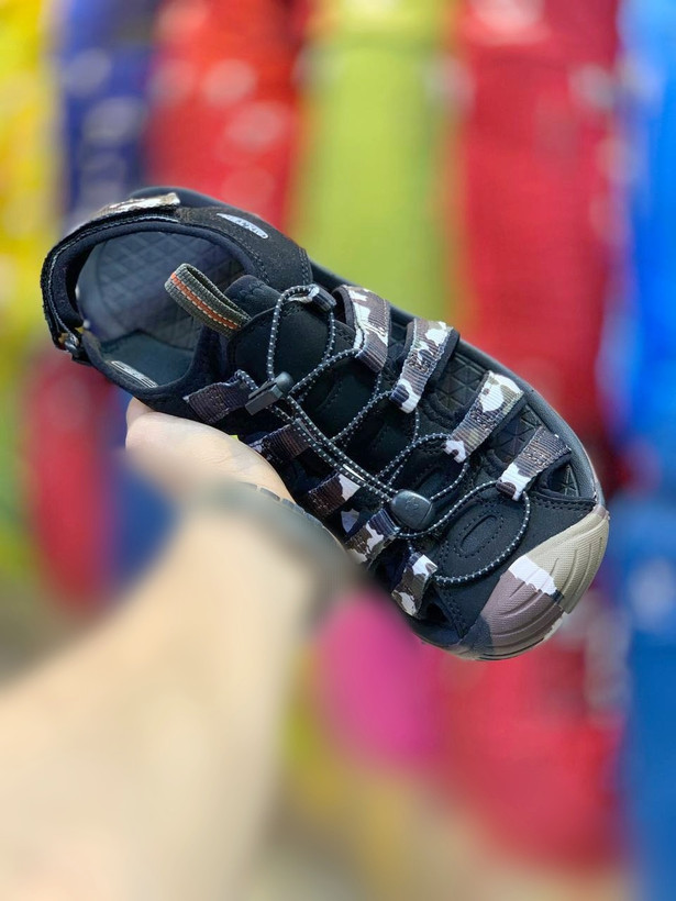 صندل طبیعت گردی جلو بسته سیکس-تن Six.Ten افتر آب نوردی افتر طبیعت گردی صندل آب نوردی