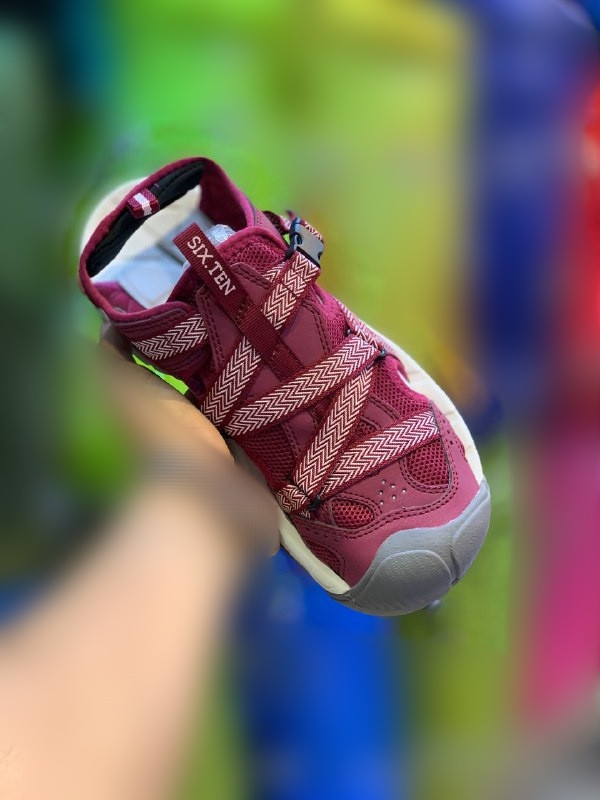 صندل طبیعت گردی جلو بسته سیکس-تن Six.Ten افتر آب نوردی افتر طبیعت گردی صندل آب نوردی